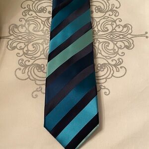 Elegant Striped Silk Tie - Blue and Black